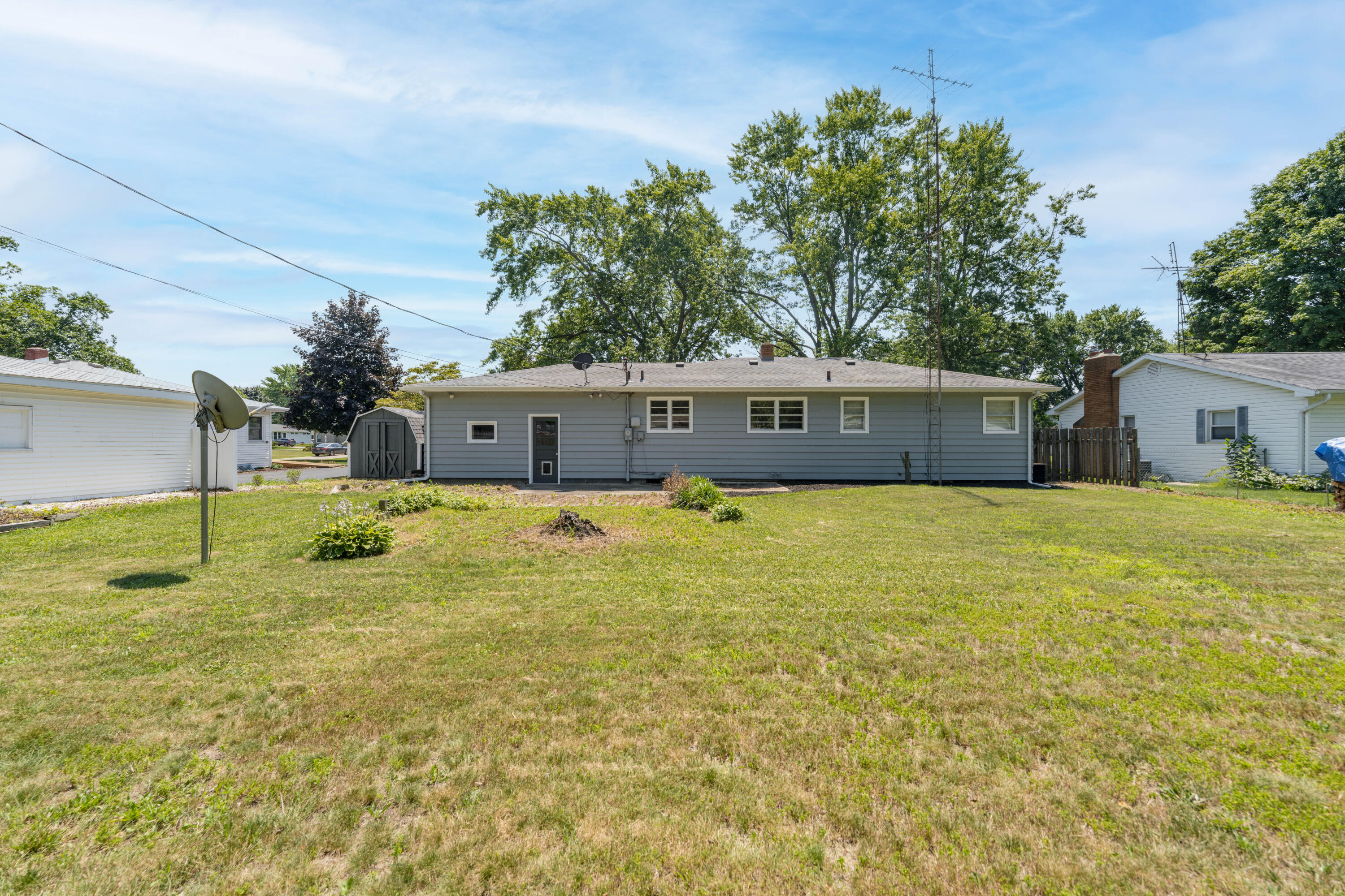 1061 Wedgewood Road St. Joseph, MI 49085 - Photo 33 of 37 Back of Structure