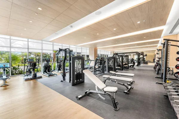 $11,500 | 220 Lake Shore Drive, Unit 304, Lake Park, FL 33403
