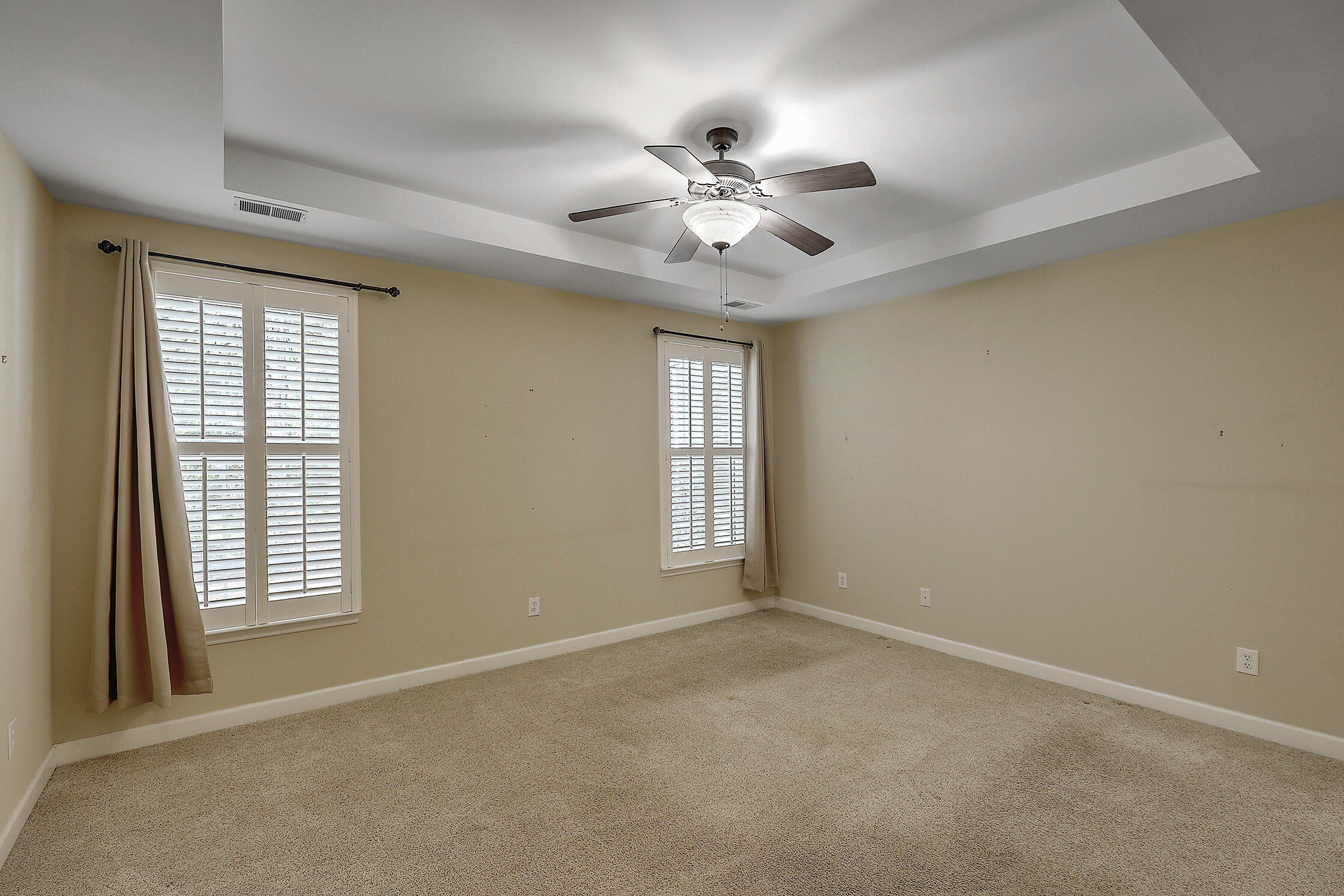 125 Fresh Meadow Lane Mount Pleasant, SC 29466 - Photo 22 of 40 Master Bedroom