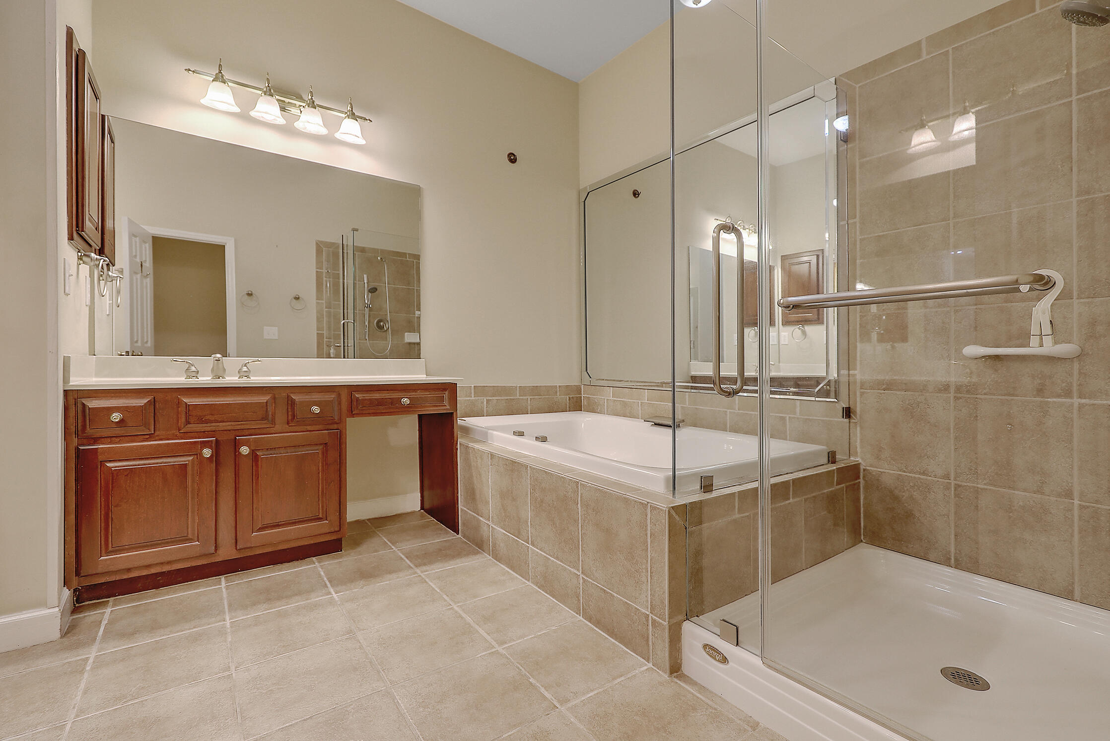 125 Fresh Meadow Lane Mount Pleasant, SC 29466 - Photo 27 of 40 Master Bathroom