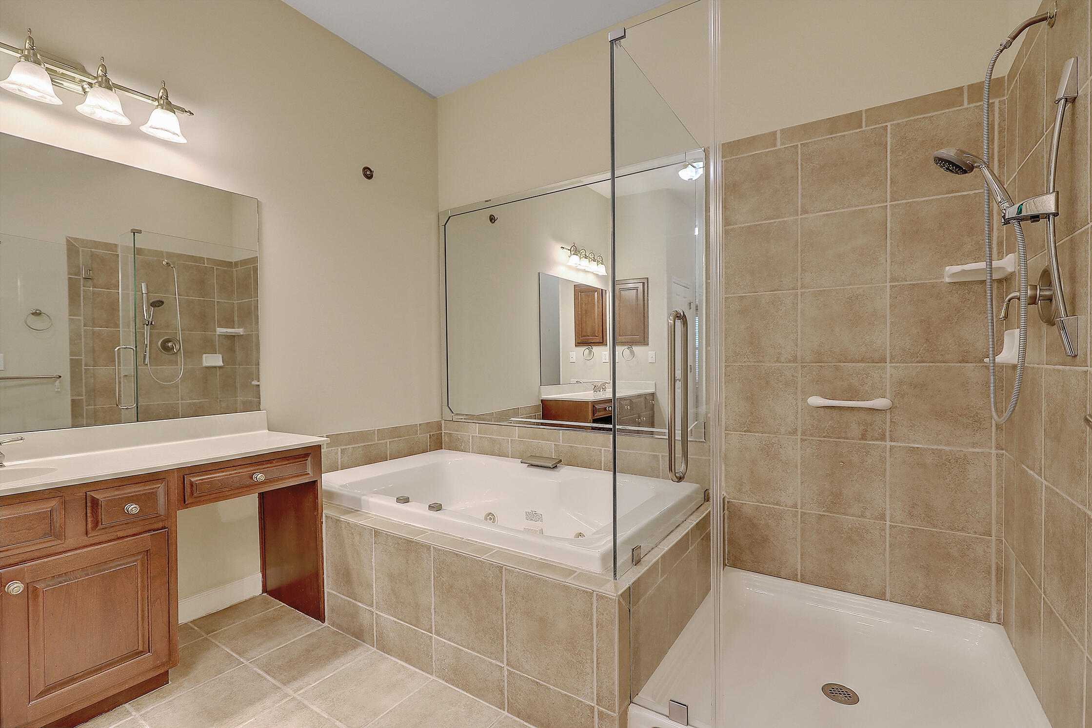 125 Fresh Meadow Lane Mount Pleasant, SC 29466 - Photo 28 of 40 Master Bathroom