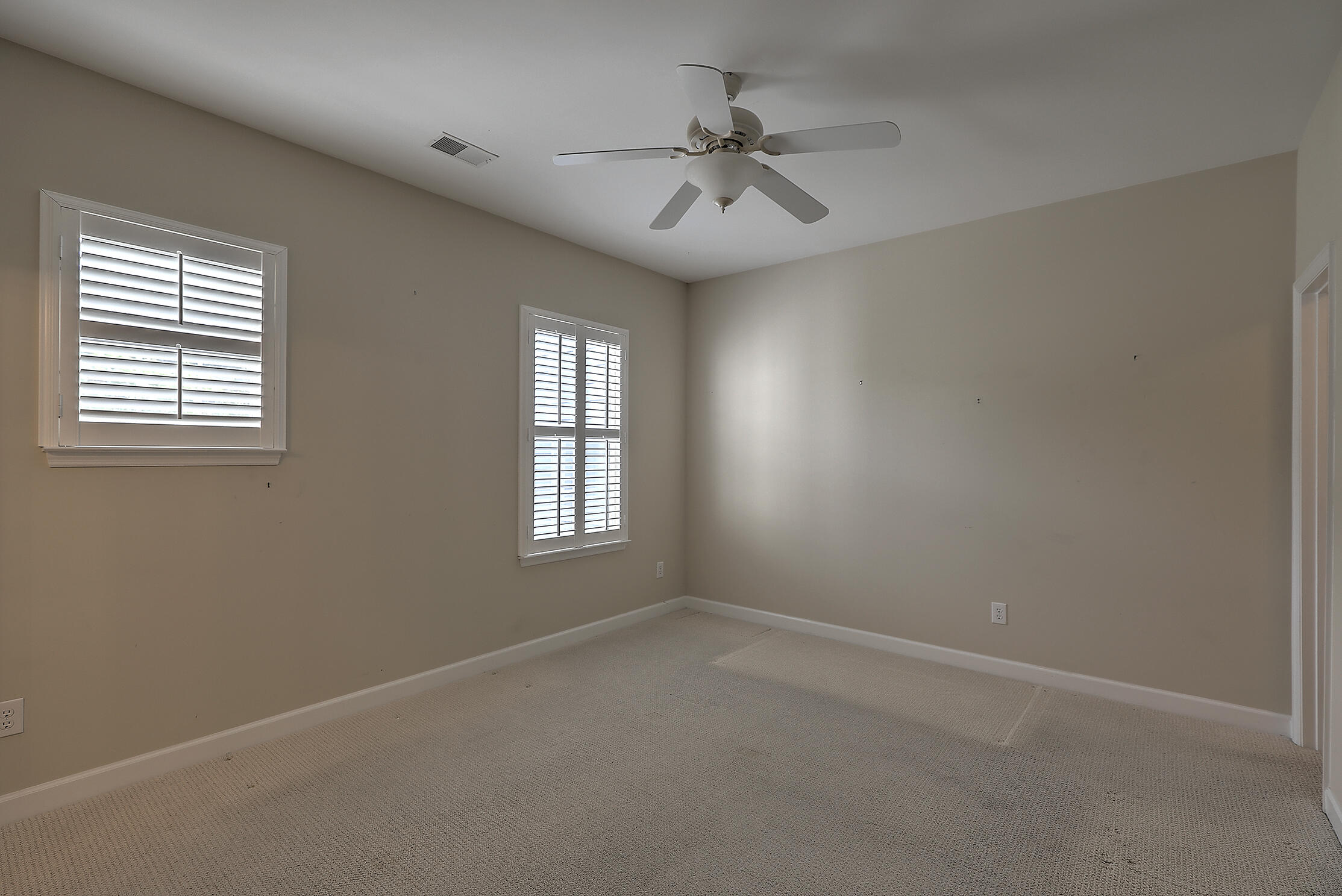 125 Fresh Meadow Lane Mount Pleasant, SC 29466 - Photo 36 of 40 Bedroom 3 (Upstairs)