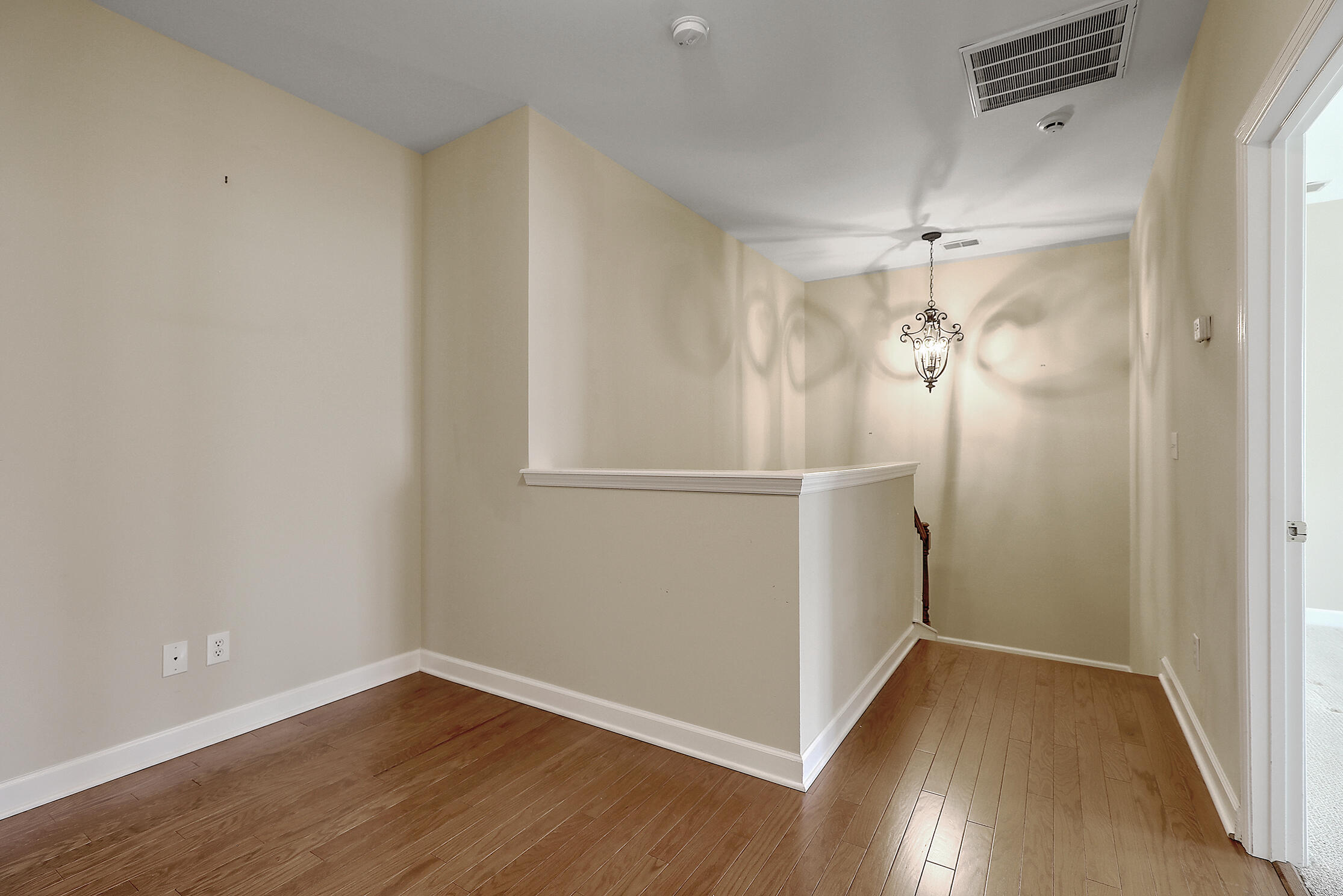 125 Fresh Meadow Lane Mount Pleasant, SC 29466 - Photo 39 of 40 Upstairs