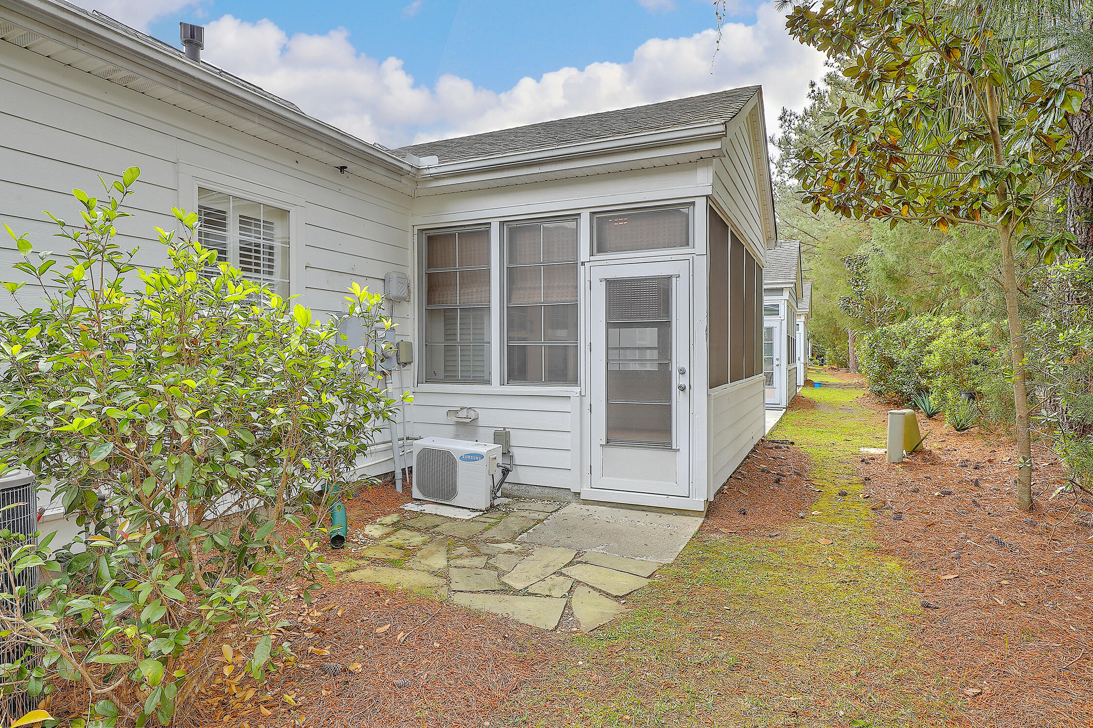 125 Fresh Meadow Lane Mount Pleasant, SC 29466 - Photo 40 of 40 Back Patio