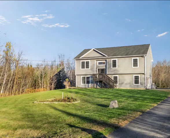 $398,000 | 21 Madison Drive, Levant, ME 04456