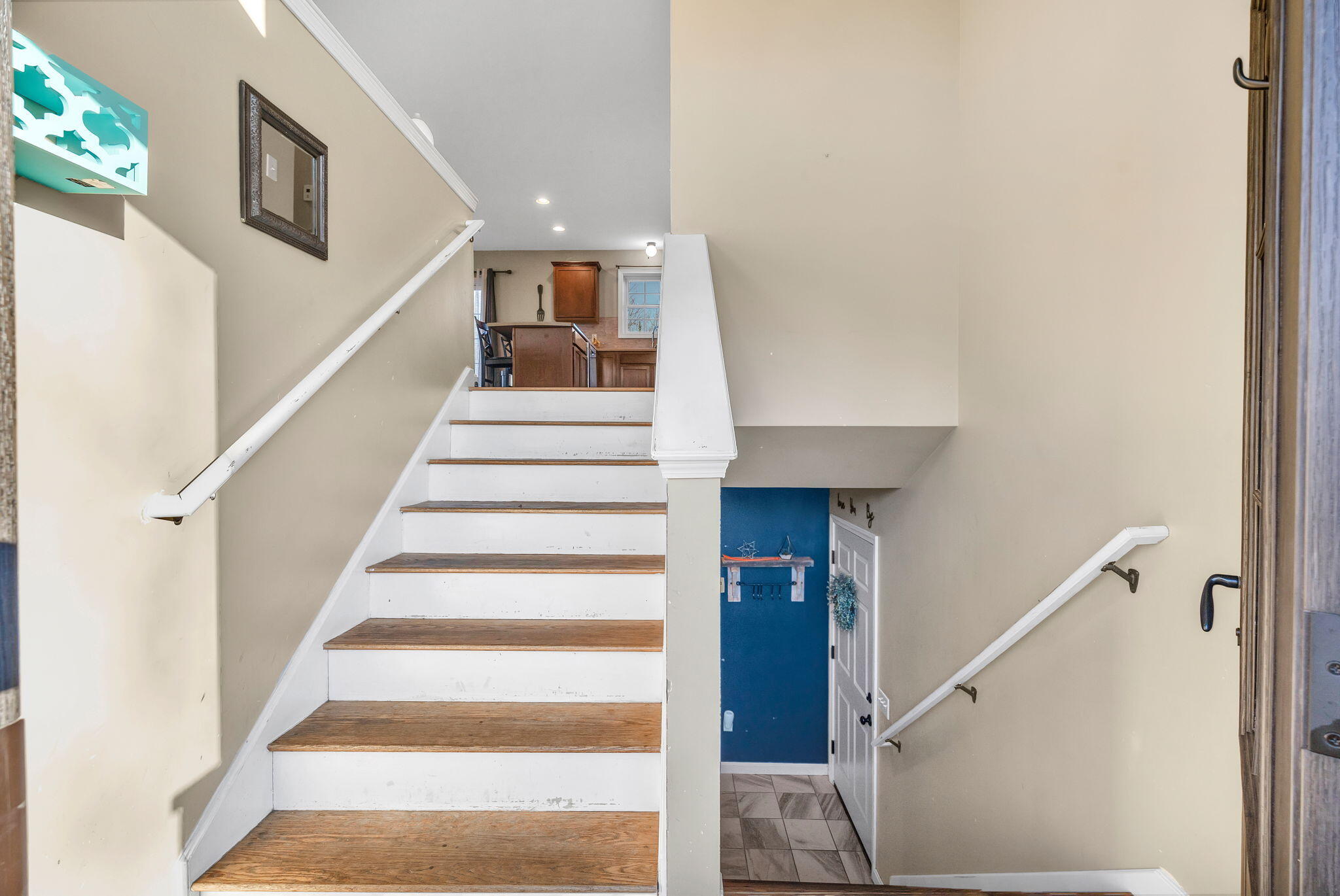 21 Madison Drive Levant, ME 04456 - Photo 18 of 37 Stairway to/from basement