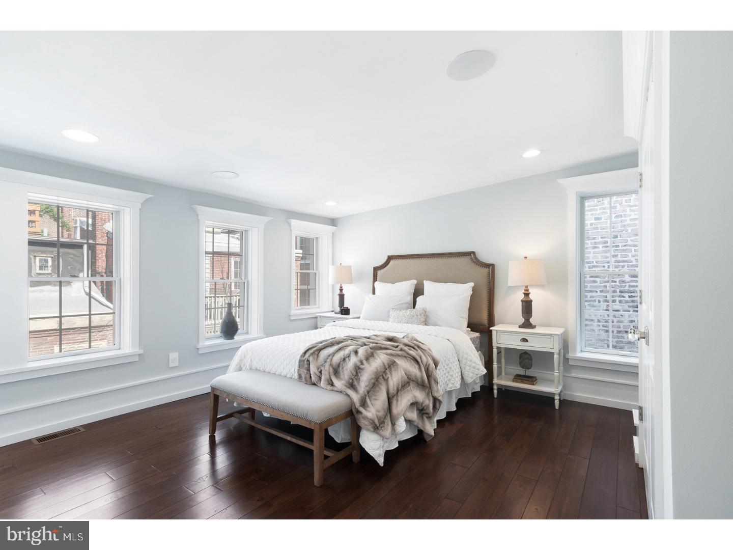 907 Pine Street Philadelphia, PA 19107 - Photo 16 of 25 Bedroom 4