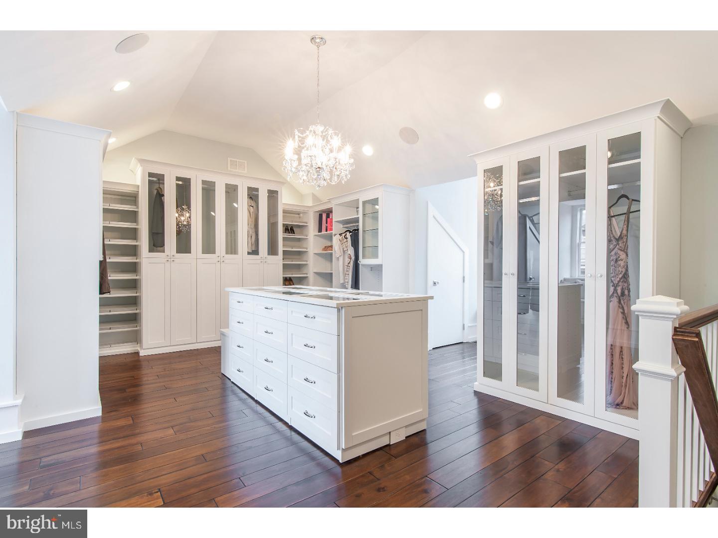 907 Pine Street Philadelphia, PA 19107 - Photo 21 of 25 Closet