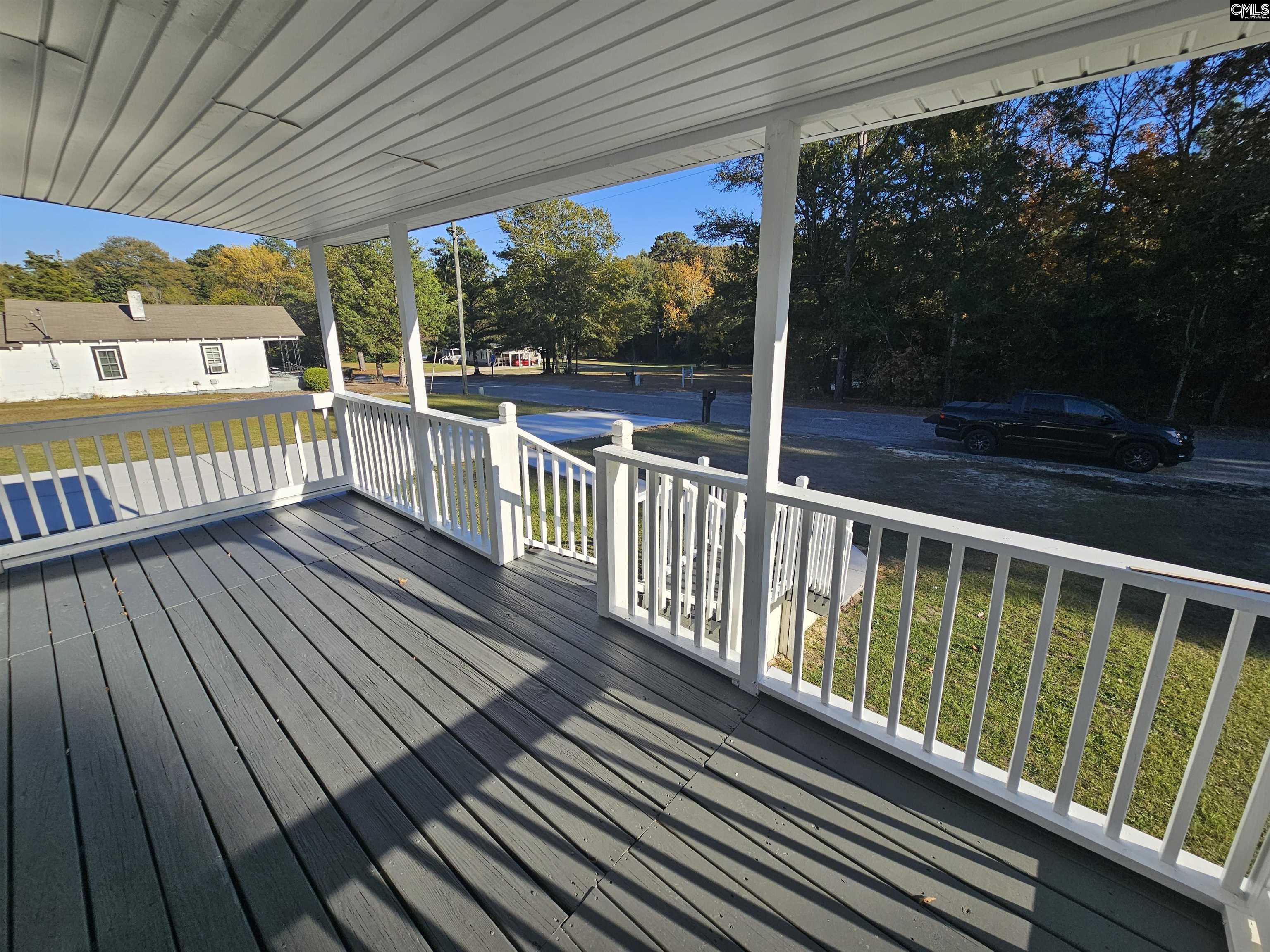1561 Bradley Road Camden, SC 29020 - Photo 6 of 33