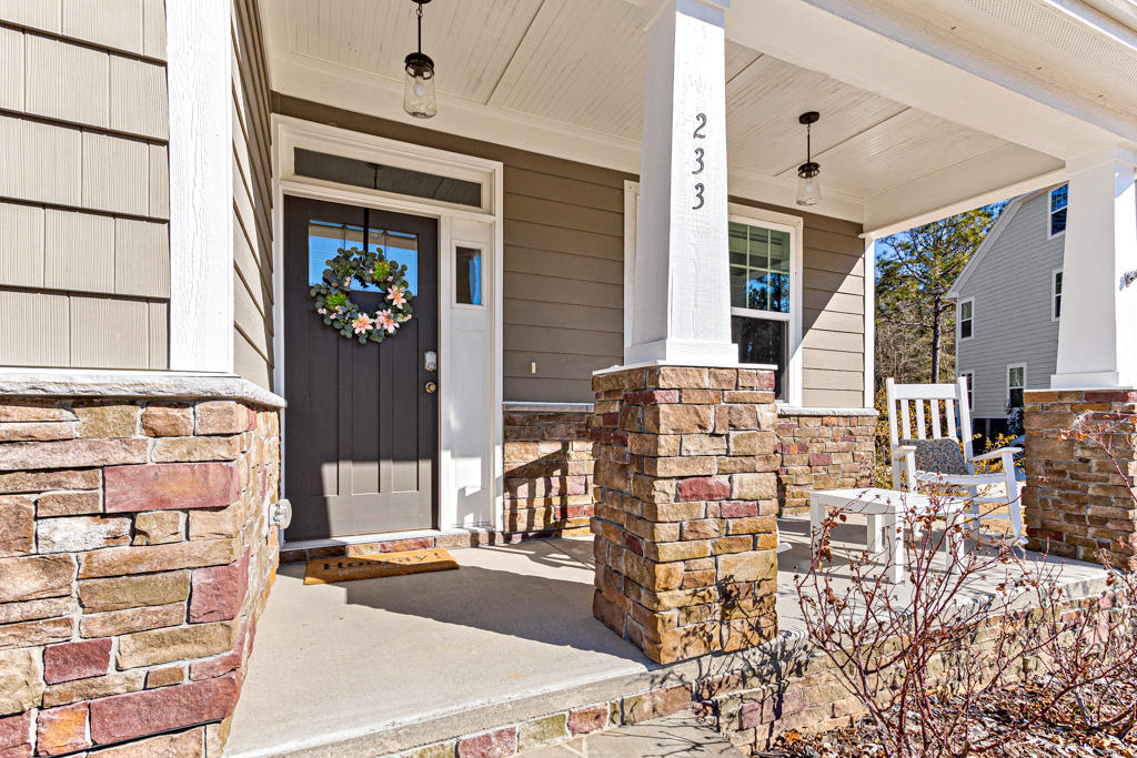 6 Grenwick Lane Pooler, GA 31322 - Photo 5 of 54 233 Claret Court-LR-JFP-4