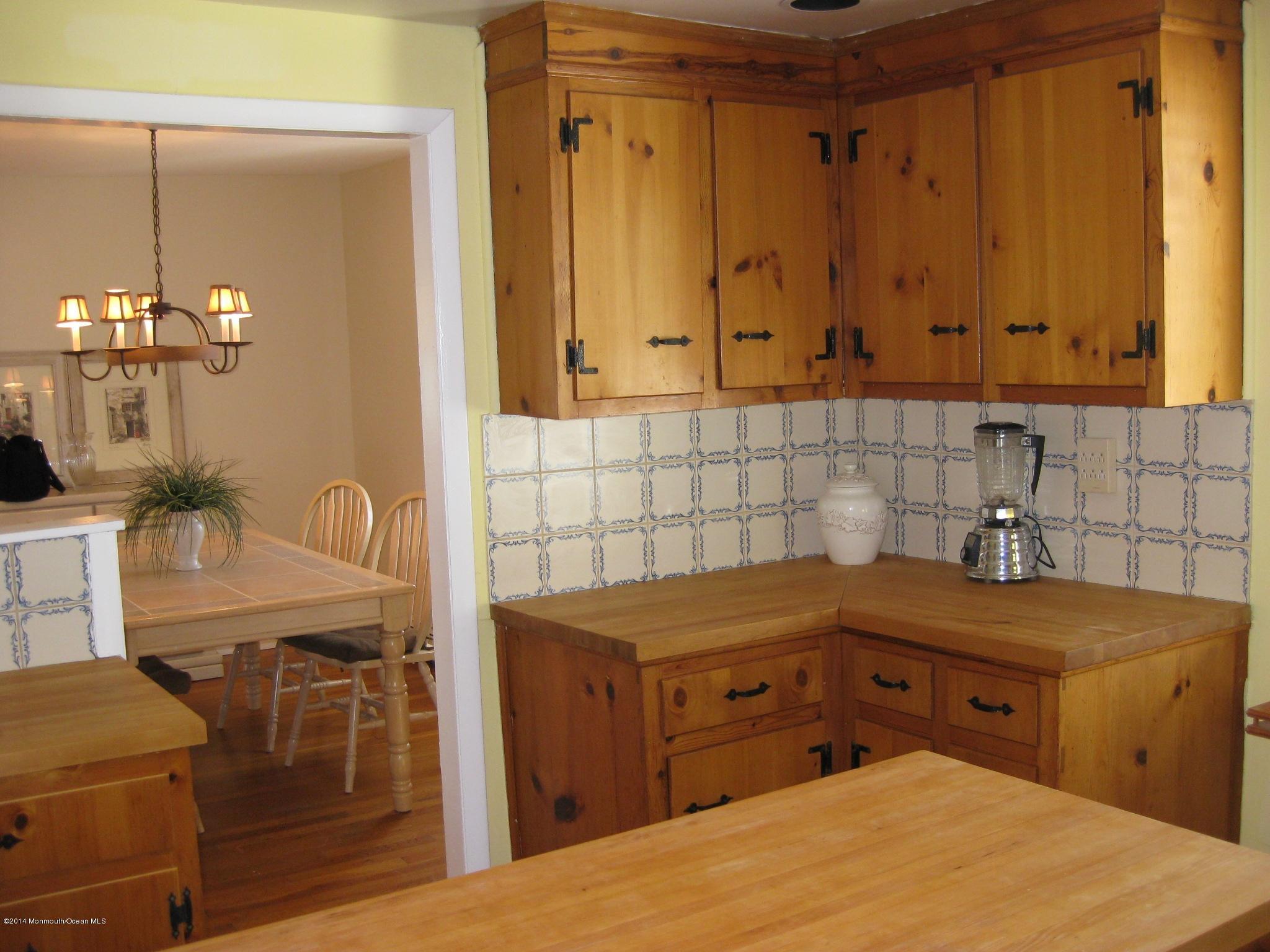 19 Griffin Street Monmouth Beach, NJ 07750 - Photo 13 of 20 Kitchen