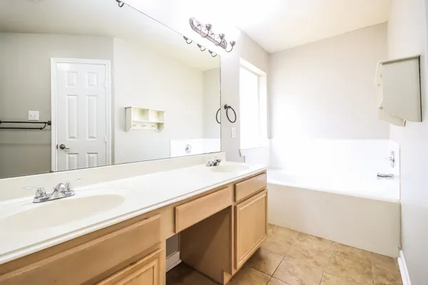 $1,890 | 26967 Crown Haven Court, Kingwood, TX 77339