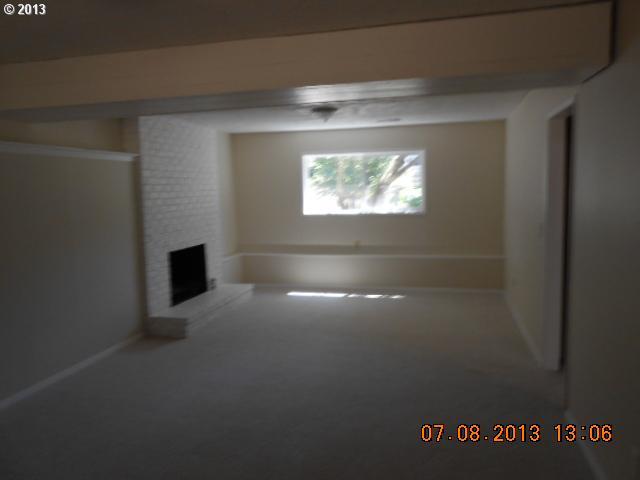 4915 South Pendleton Street Portland, OR 97221 - Photo 5 of 9 Gallery Image 5