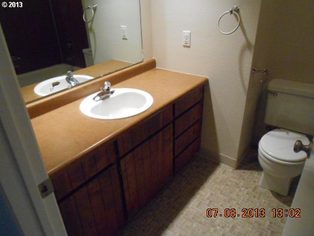 4915 South Pendleton Street Portland, OR 97221 - Photo 7 of 9 Gallery Image 7