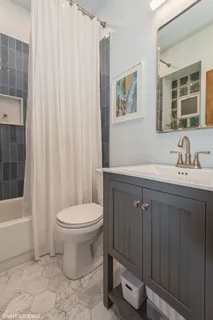 $560,000 | 4745 North Malden Street, Unit 1S, Chicago, IL 60640