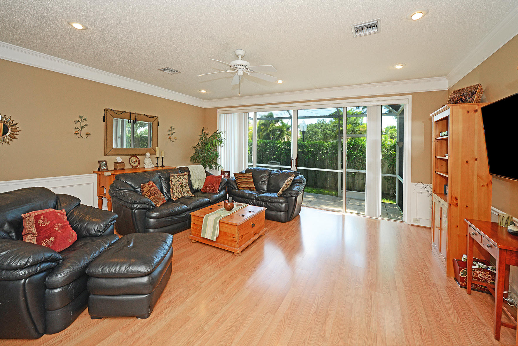 5405 Grand Park Place Boca Raton, FL 33431 - Photo 3 of 45 DSC_9718A