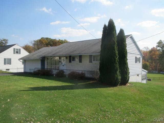 3232 Friedens Road Slatington, PA 18080 - Photo 2 of 26 Gallery Image 2