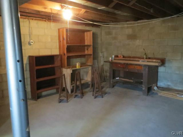 3232 Friedens Road Slatington, PA 18080 - Photo 21 of 26 Gallery Image 21