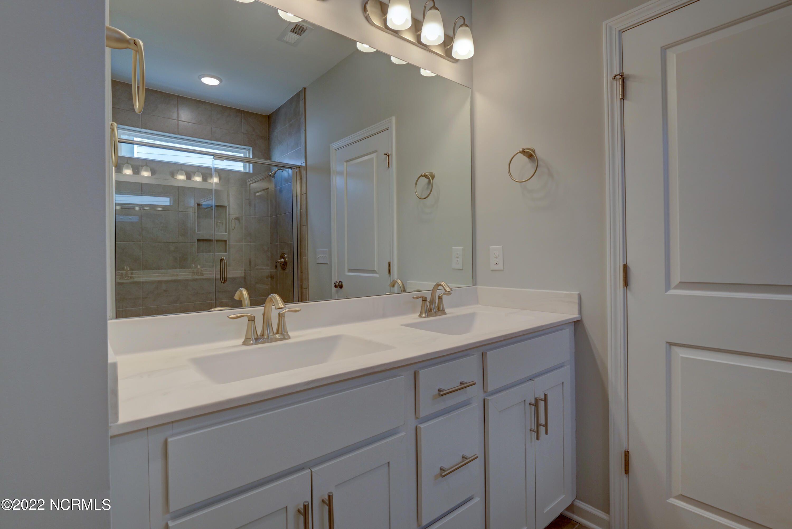 4409 Finch Lane Wilmington, NC 28409 - Photo 11 of 23 009