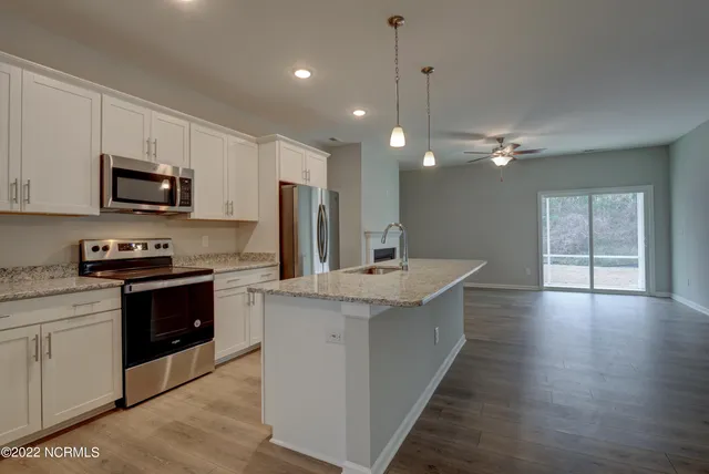 $3,100 | 4409 Finch Lane, Wilmington, NC 28409