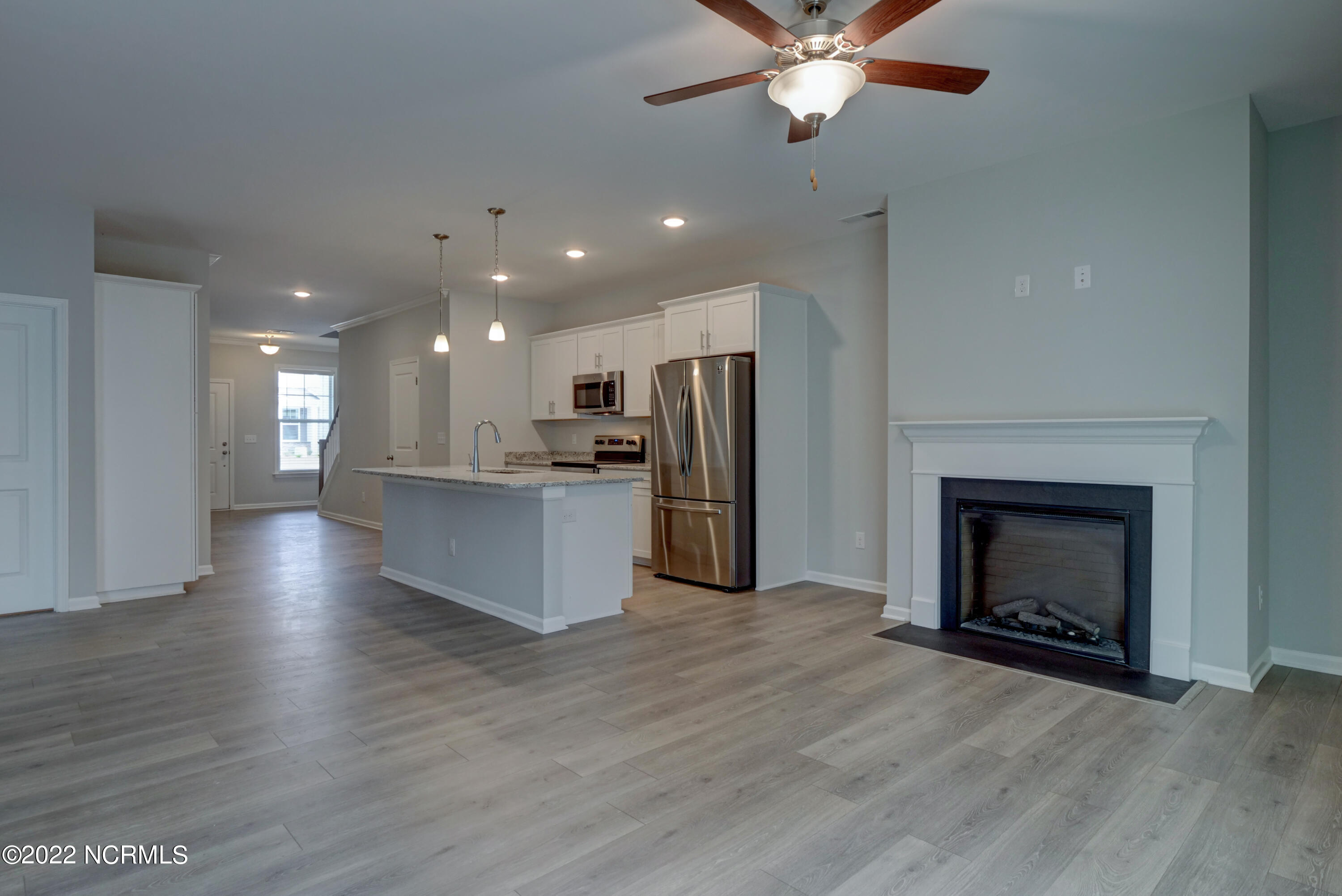 4409 Finch Lane Wilmington, NC 28409 - Photo 5 of 23 003