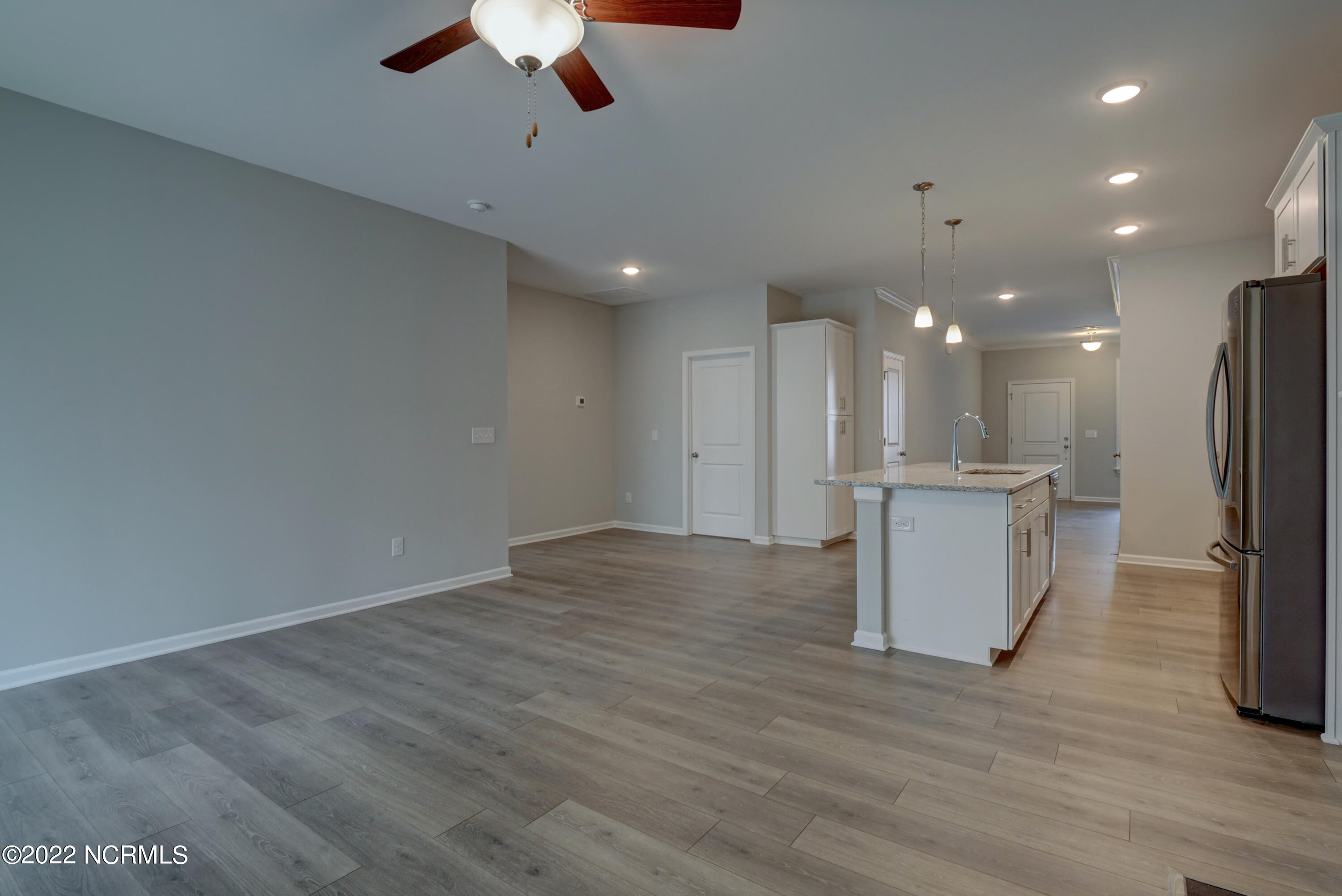 4409 Finch Lane Wilmington, NC 28409 - Photo 6 of 23 004