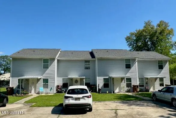 $1,100 | 101 Via Don Ray Road, Unit D, Long Beach, MS 39560