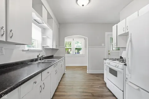 $215,000 | 4340 Guilford Avenue, Indianapolis, IN 46205