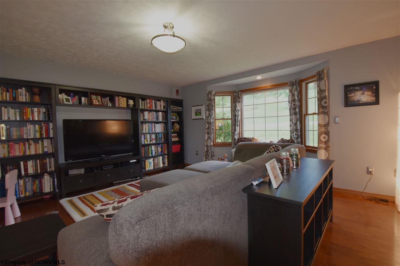 2000 Tanglewood Road Bridgeport, WV 26330 - Photo 4 of 18 Gallery Image 4