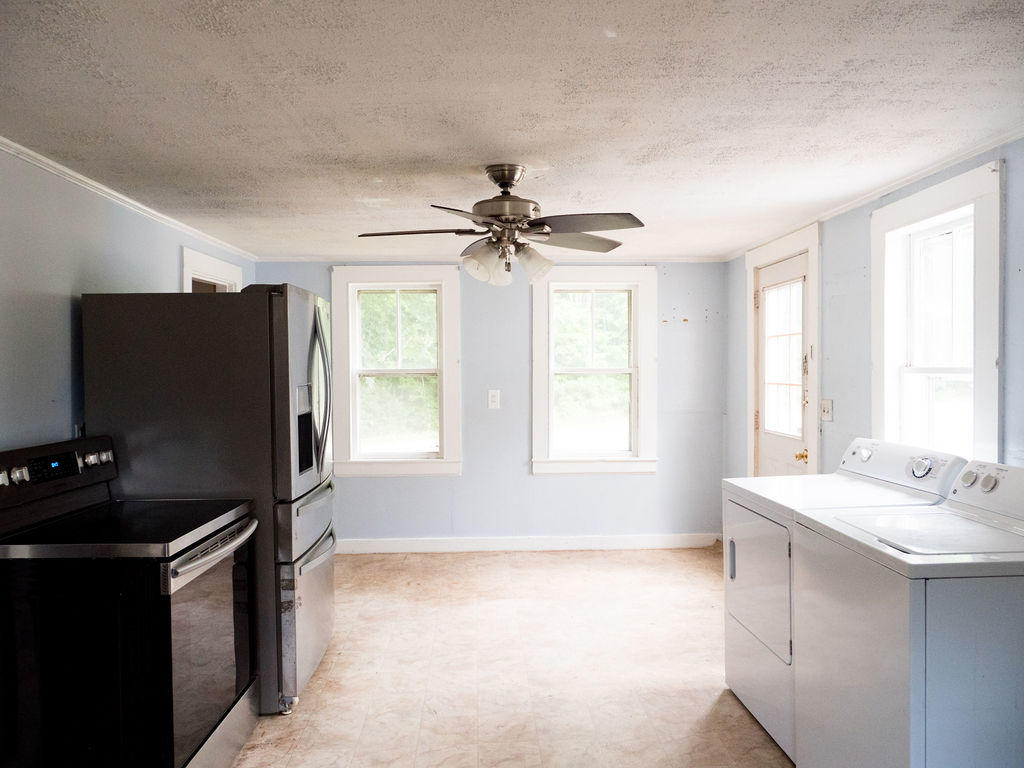 896 Cape Road Limington, ME 04049 - Photo 5 of 57 896caperoadlimingtonmaine(37of59)
