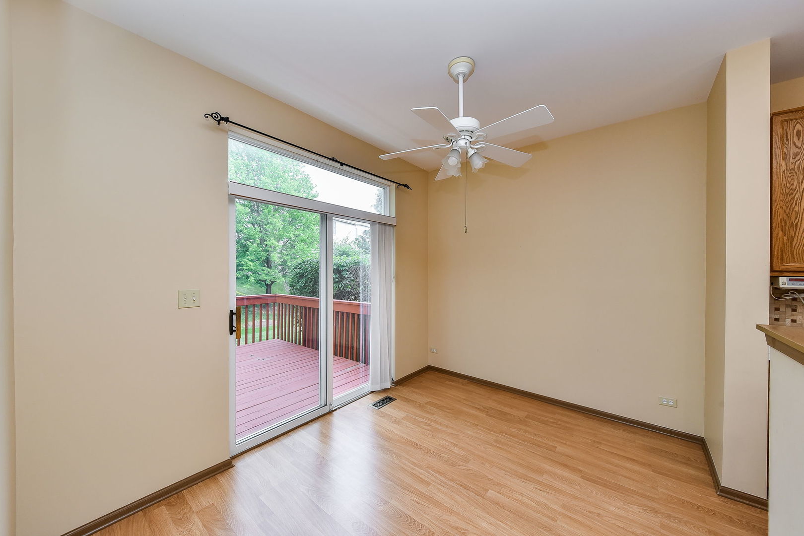 316 Grand Ridge Road St. Charles, IL 60175 - Photo 8 of 20