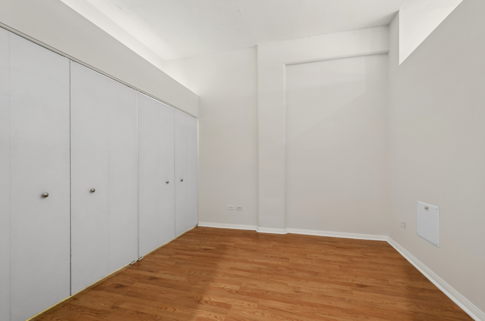 950 West Monroe Street, Unit 809 Chicago, IL 60607 - Photo 13 of 21 a view of empty room