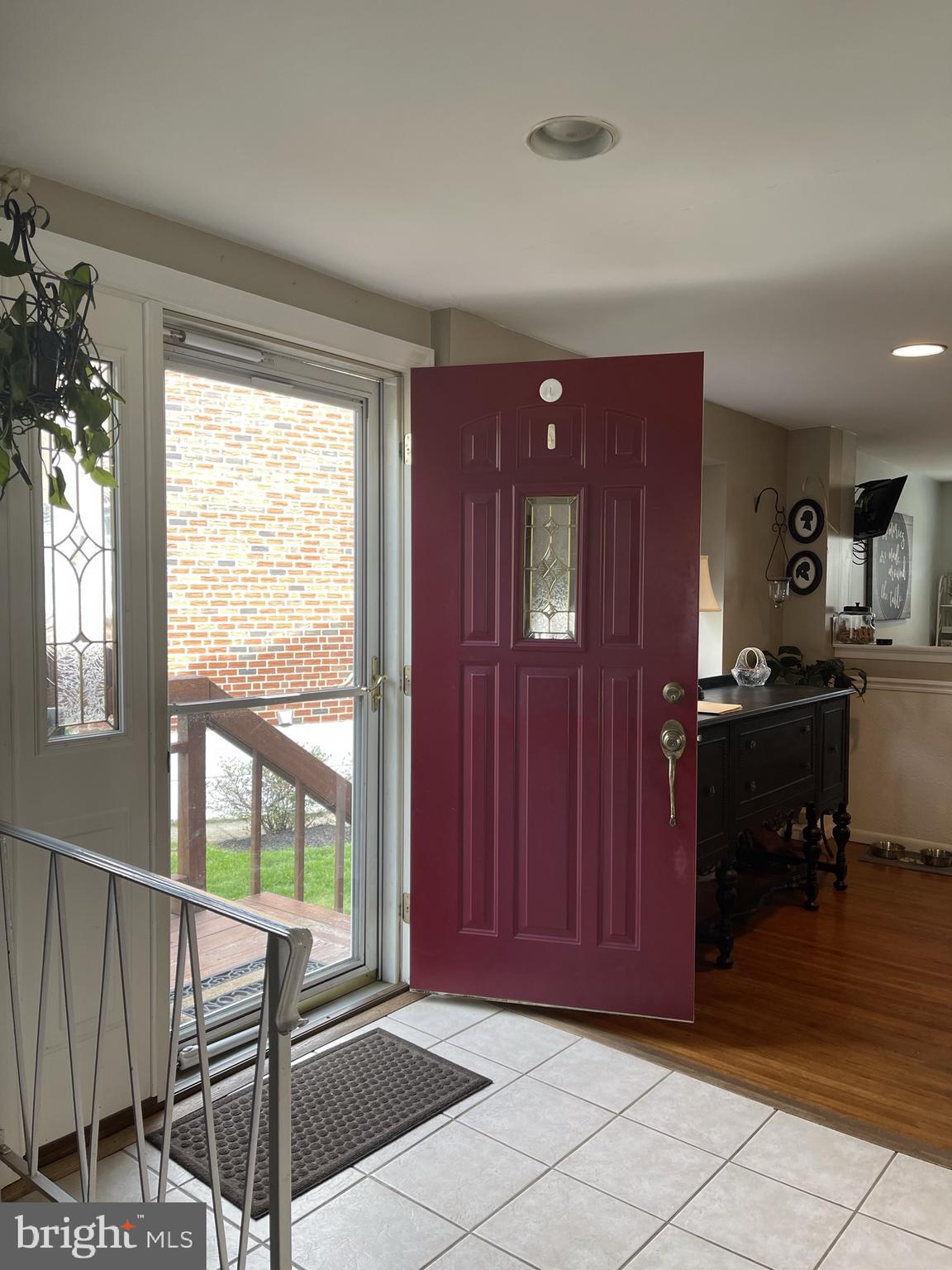 8526 Bridle Road Philadelphia, PA 19111 - Photo 5 of 54 Gallery Image 5
