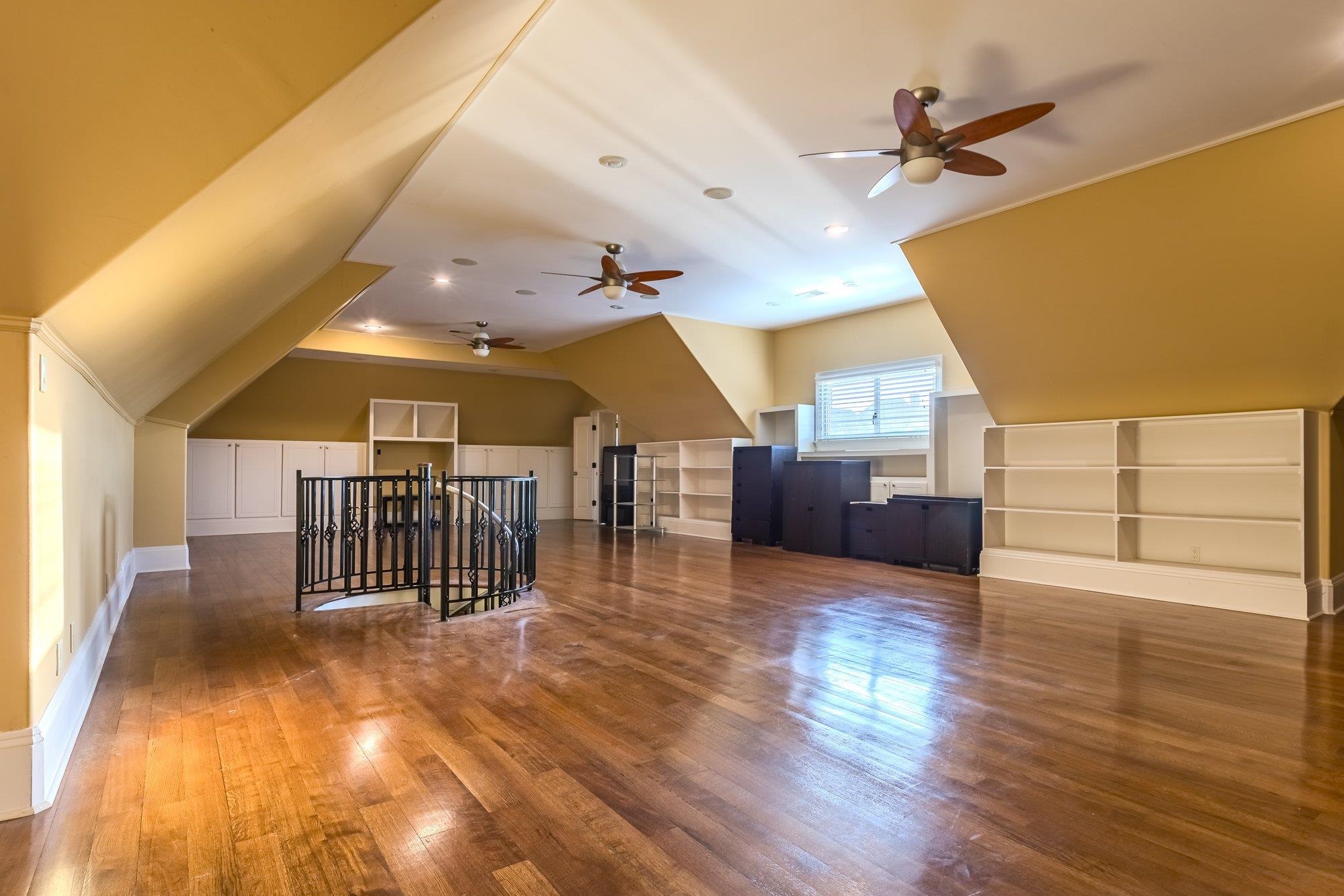 2535 Preakness Drive Eads, TN 38028 - Photo 28 of 34 a view of a livingroom with wooden floor