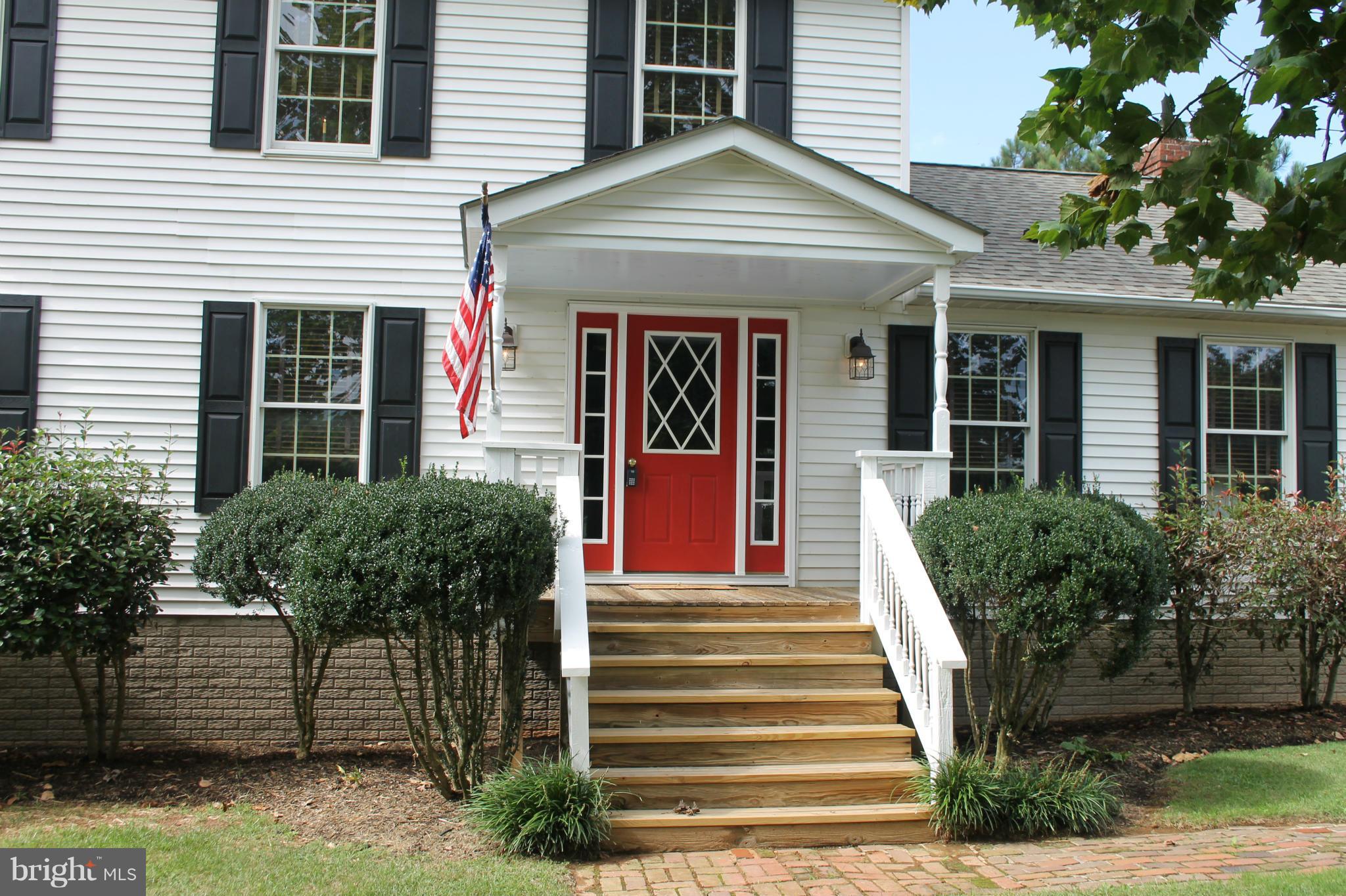 Exterior (Front)