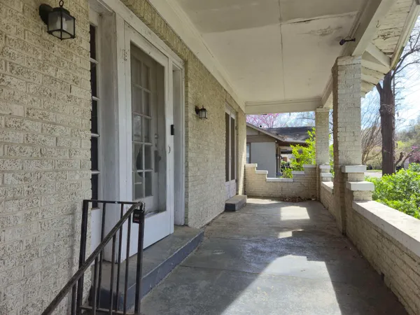 $1,500 | 582 Loeb Street, Memphis, TN 38111