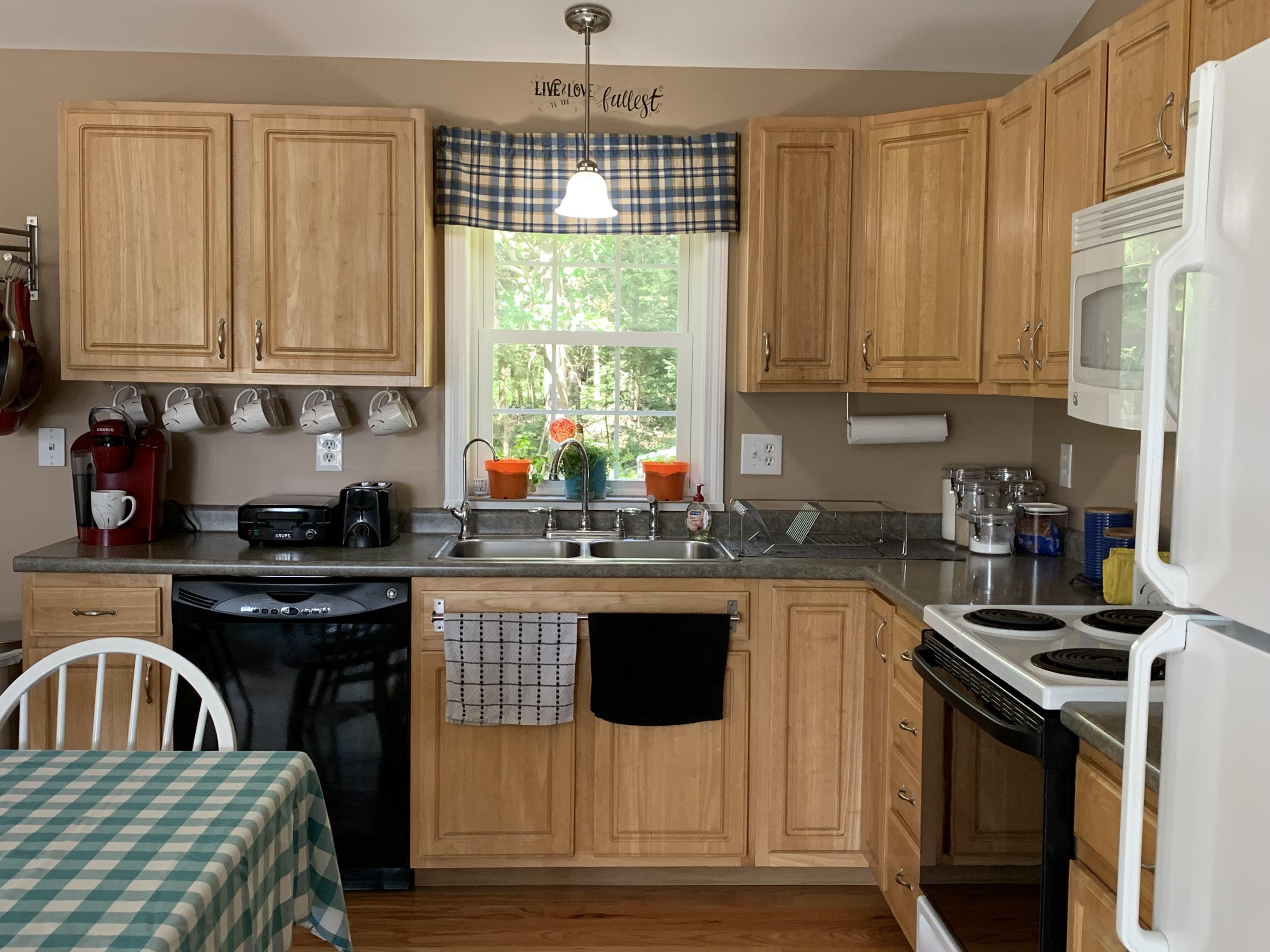121 Point Sebago Road Casco, ME 04015 - Photo 8 of 27 Modern kitchen