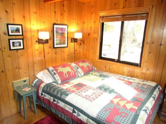 25311 Tahquitz Road Idyllwild, CA 92549 - Photo 16 of 40 Bedroom