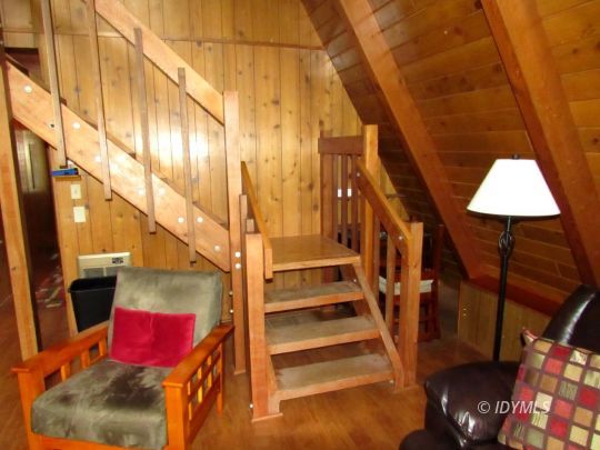 25311 Tahquitz Road Idyllwild, CA 92549 - Photo 20 of 40 Stairway