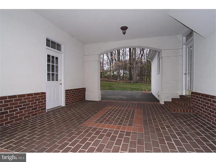 352 Marple Road Broomall, PA 19008 - Photo 22 of 22 Driveway