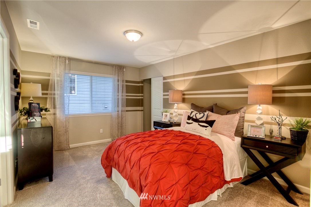 15928 Meridian Avenue South, Unit 16 Bothell, WA 98012 - Photo 17 of 23 Gallery Image 17