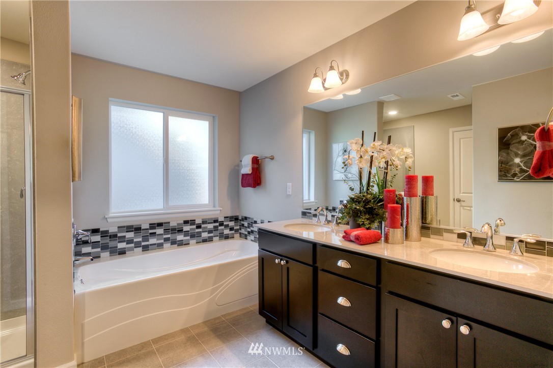 15928 Meridian Avenue South, Unit 16 Bothell, WA 98012 - Photo 20 of 23 Gallery Image 20