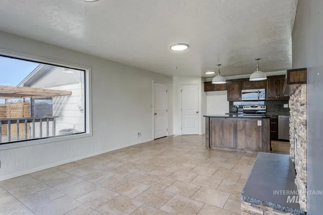 $799,000 | 547 Ridge Drive, Nampa, ID 83686