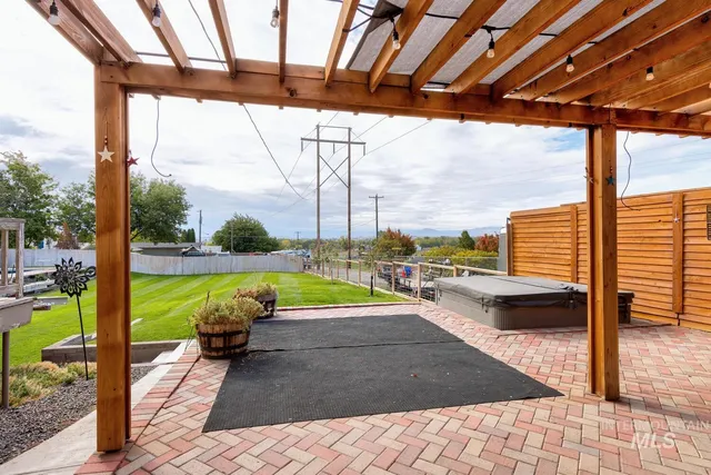 $799,000 | 547 Ridge Drive, Nampa, ID 83686