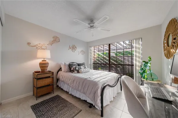 $2,500 | 878 Meadowland Drive, Unit G, Naples, FL 34108