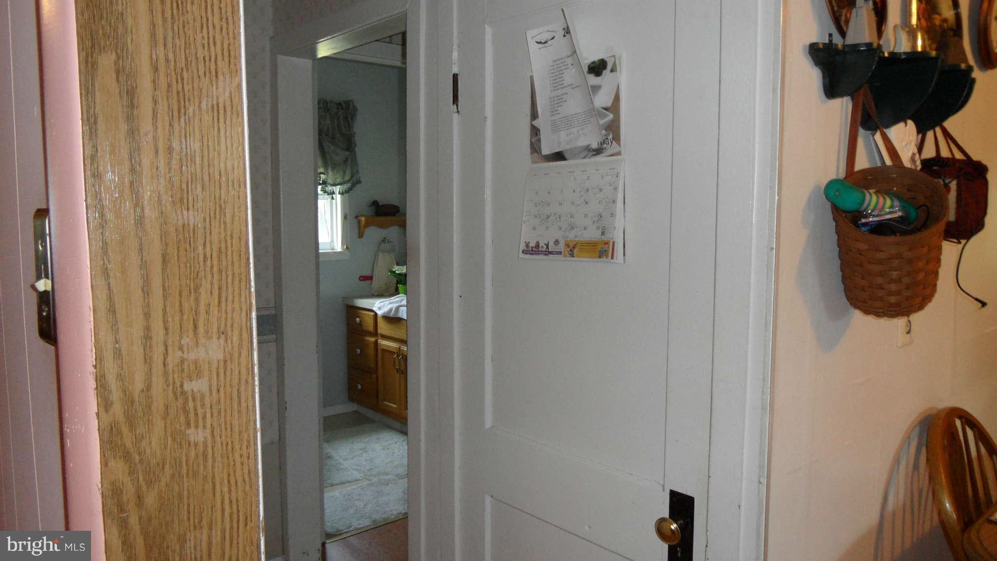 21312 Greenbrier Road Boonsboro, MD 21713 - Photo 19 of 27 Interior (General)