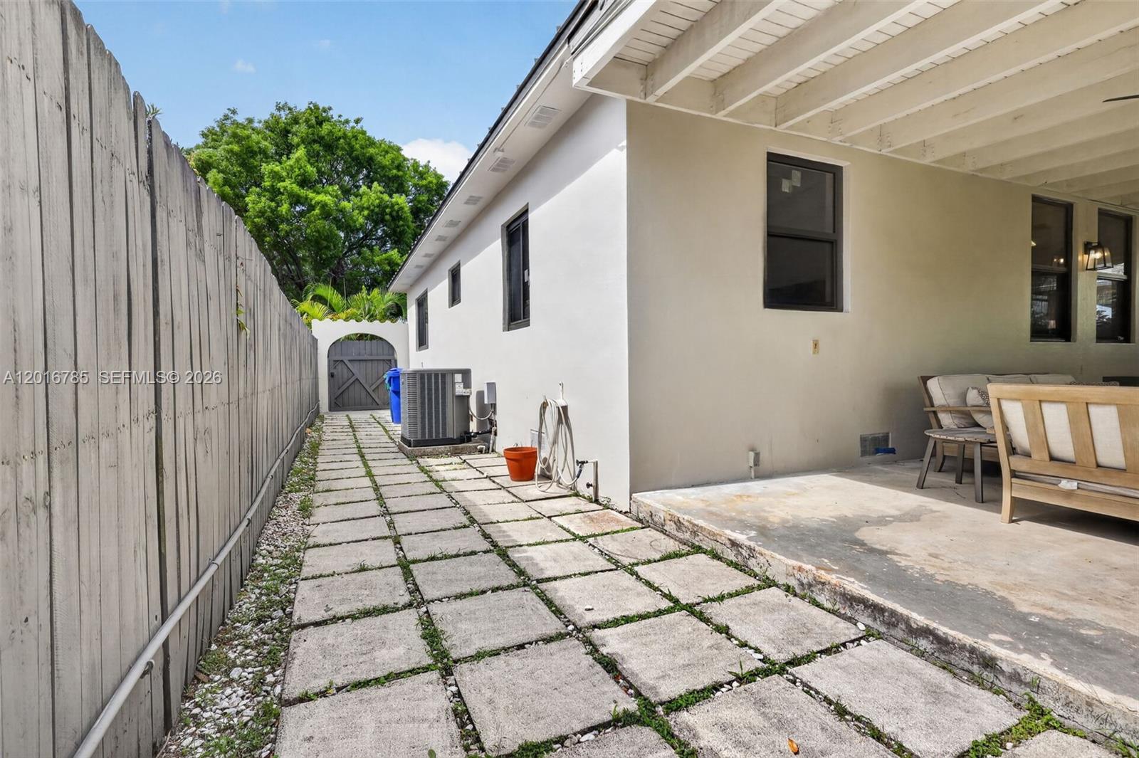 1871 Southwest 23rd Street Miami, FL 33145 - Photo 39 of 50