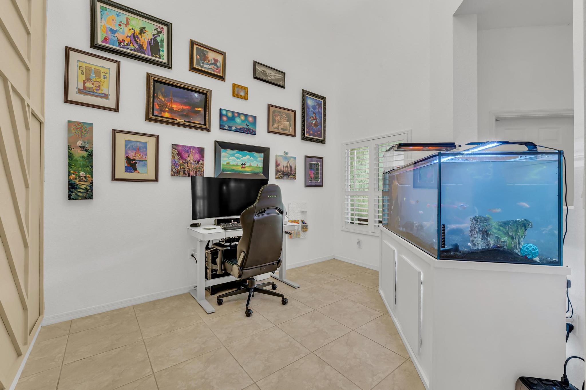 1624 Southeast 24th Court Homestead, FL 33035 - Photo 10 of 58 10