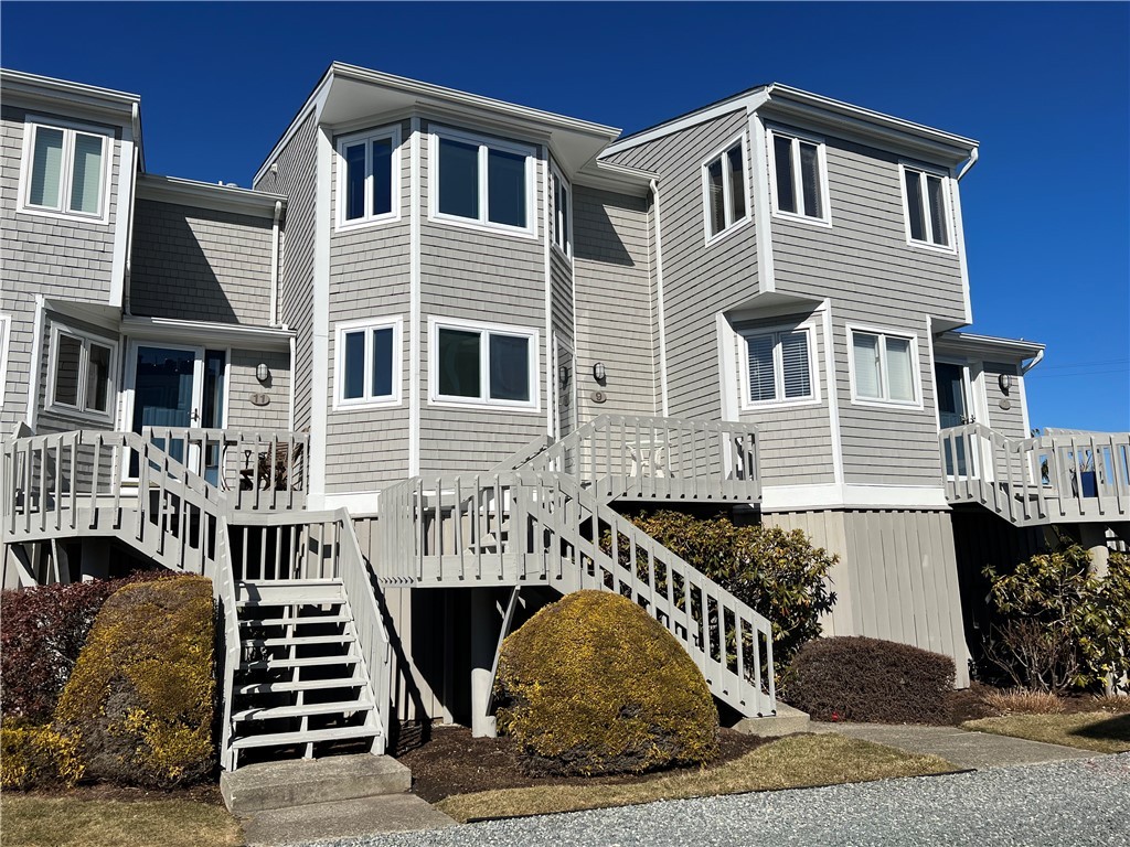 9 Poppasquash Road Bristol, RI 02809 - Photo 28 of 36