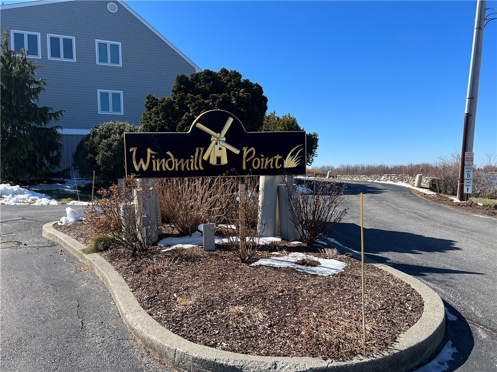 9 Poppasquash Road Bristol, RI 02809 - Photo 31 of 36